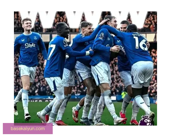 加拉塔萨雷小组赛激战正酣,团队表现稳健,竞争力提升值得关注 加拉塔萨雷小组赛激战正酣,团队表现稳健,竞争力提升值得关注