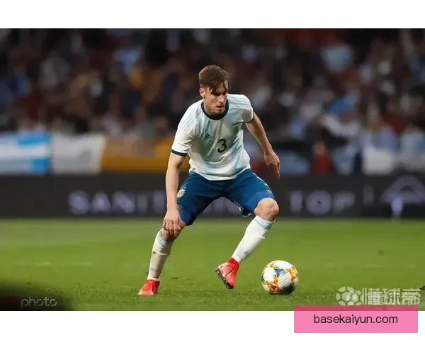 塔利亚菲科在本赛季表现稳健，助力球队争夺联赛前列。